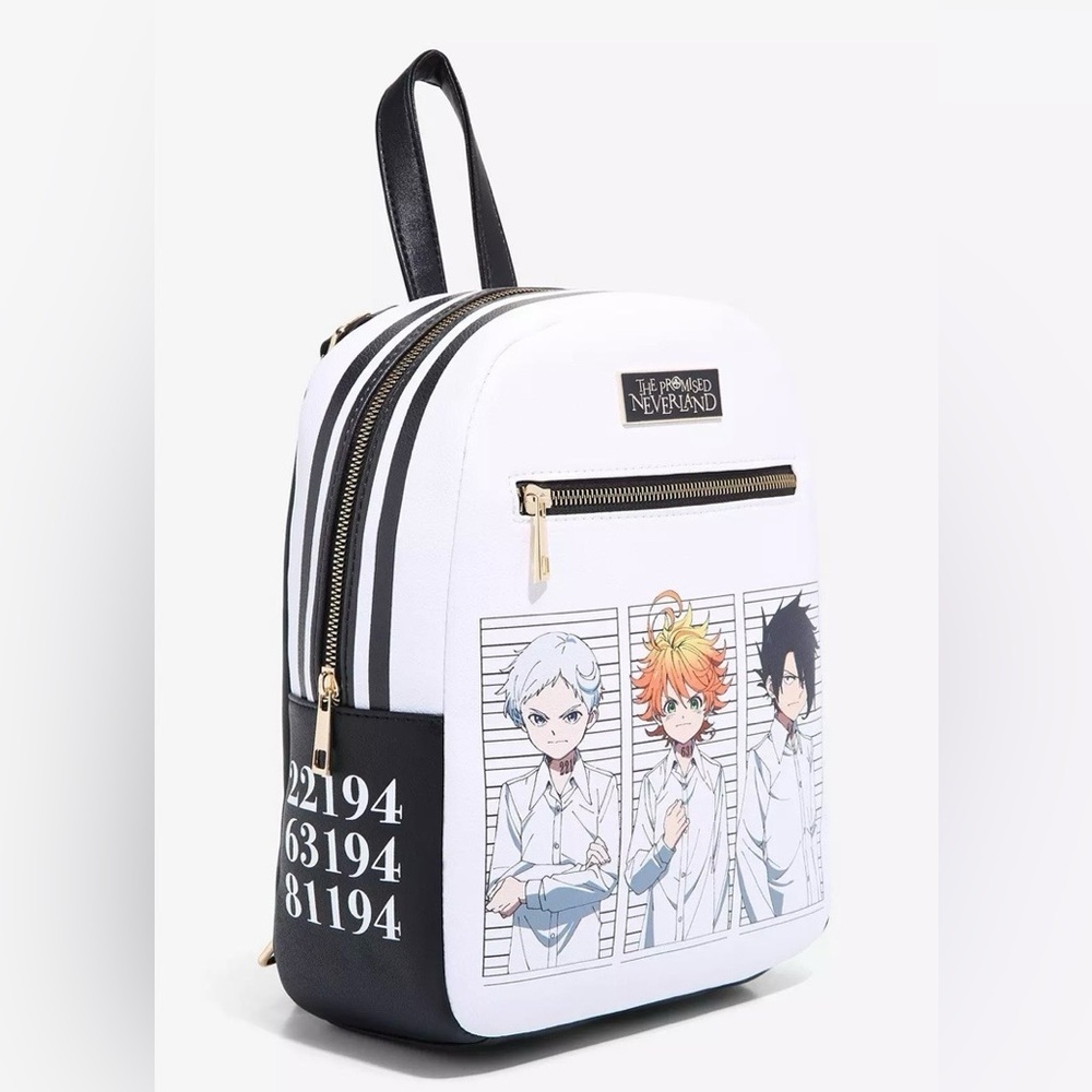 The Promised Neverland Mini Backpack Trio Emma
Norman Ray Cosplay Orphan
Numbers - Picture 2 of 11